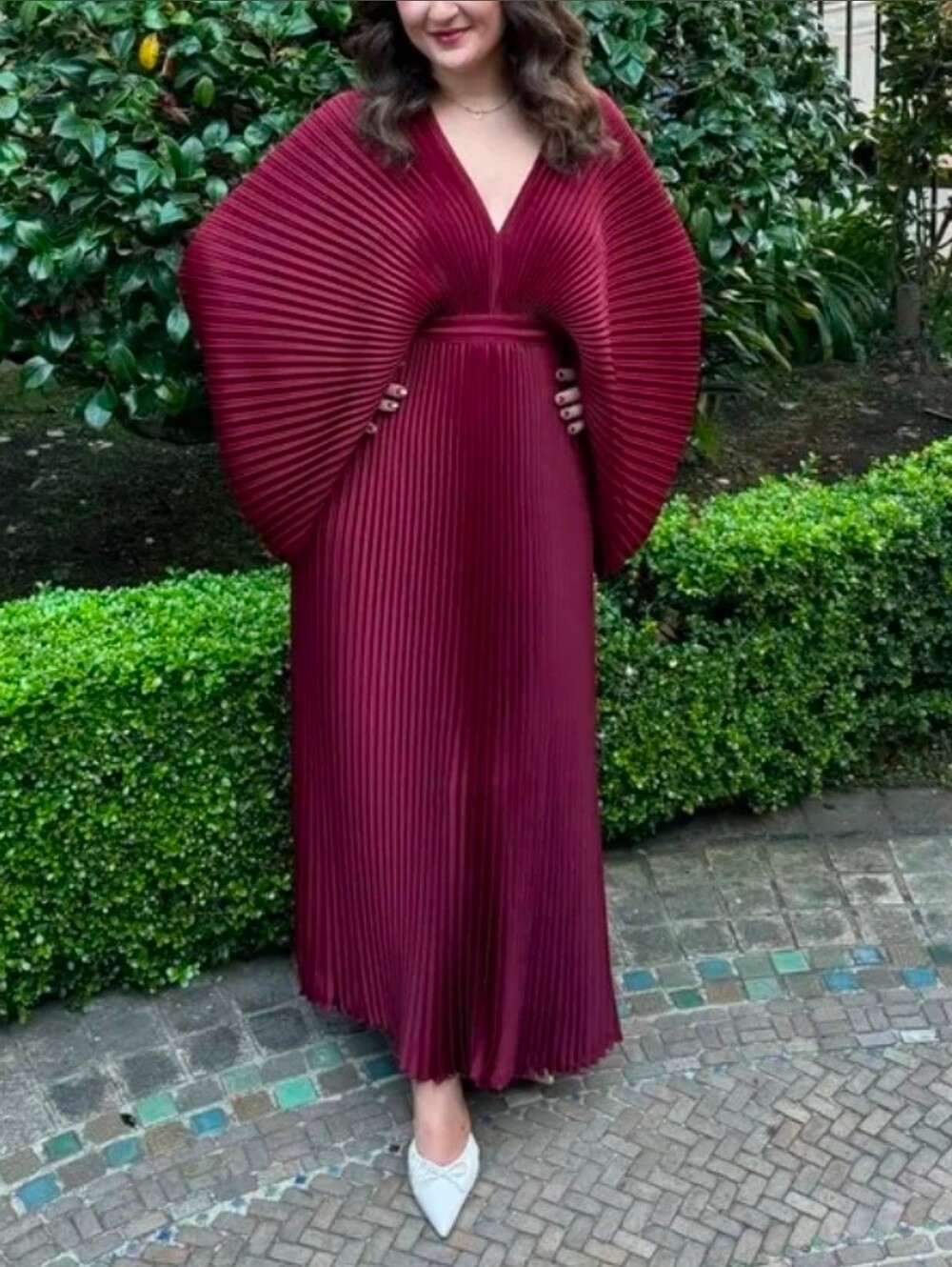 ACLER Red Pleated Wonastow Long Sleeve Draped Open Back Evening Maxi Dress - Picture 8 of 15